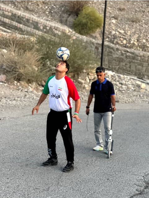 Arash Ahmadi Tifakani